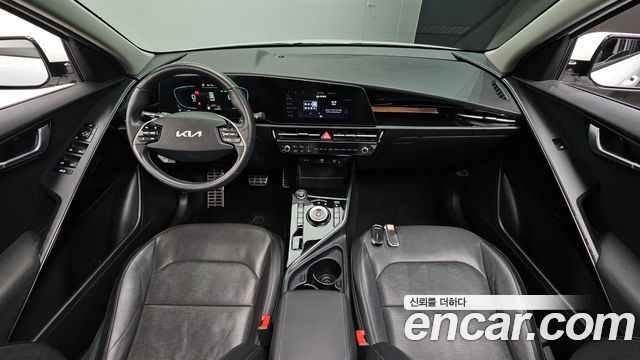 Kia Niro Signature 2023 — фото 7