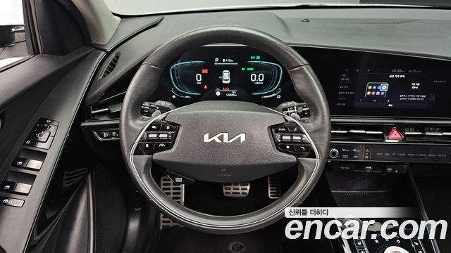 Kia Niro Signature 2023 — фото 13