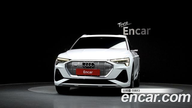 Audi e-tron 55 Quattro Sportback 2021 — фото 3