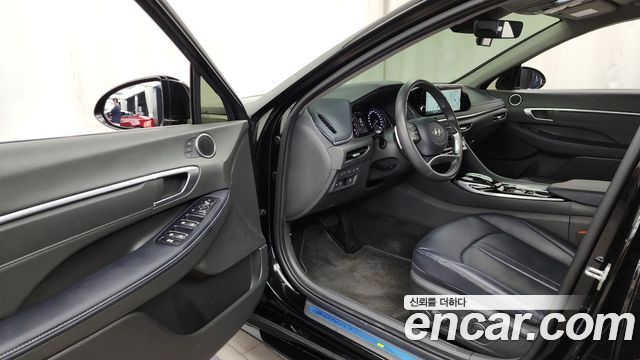 Hyundai Sonata (DN8) 2.0 Premium Plus 2022 — фото 10