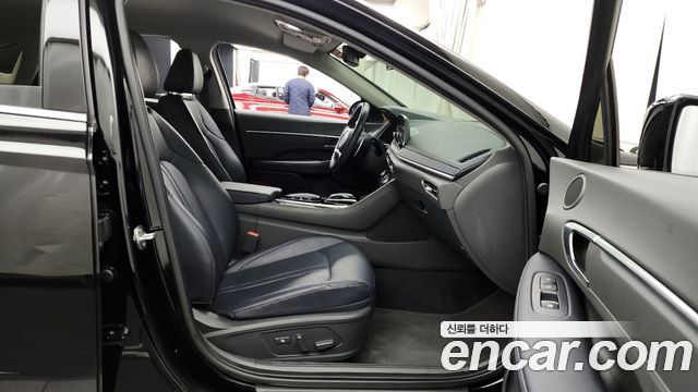 Hyundai Sonata (DN8) 2.0 Premium Plus 2022 — фото 11