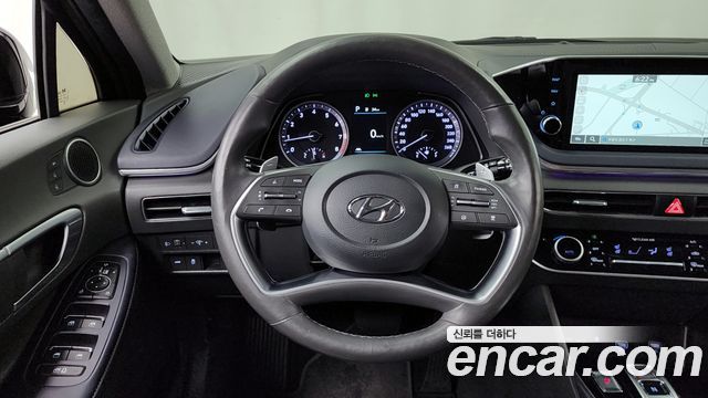 Hyundai Sonata (DN8) 2.0 Premium Plus 2022 — фото 13