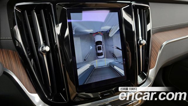 Volvo S60 (III) B5 Ultimate Bright 2024 — фото 20