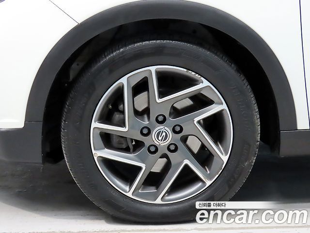 KG Mobility (SsangYong) Very New Tivoli Gasoline 1.5 2WD V3 2022 — фото 5
