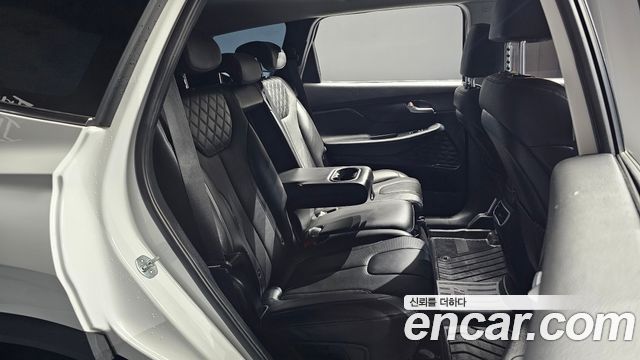 Hyundai Santa Fe Gasoline 2.5T 2WD Exclusive 2022 — фото 12