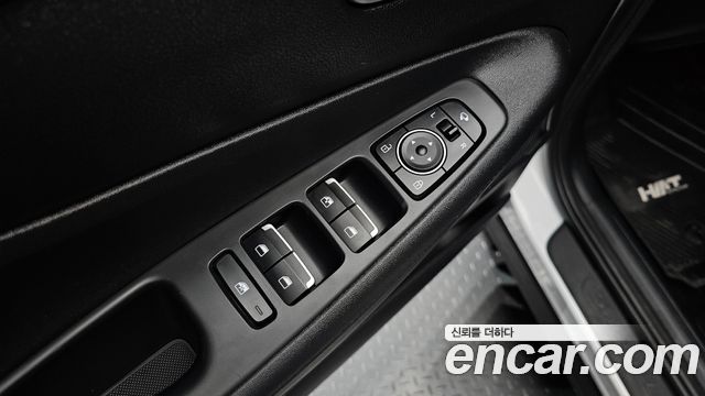 Hyundai Santa Fe Gasoline 2.5T 2WD Exclusive 2022 — фото 16