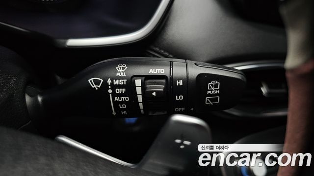 Hyundai Santa Fe Gasoline 2.5T 2WD Exclusive 2022 — фото 17