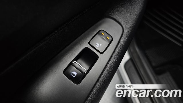 Hyundai Santa Fe Gasoline 2.5T 2WD Exclusive 2022 — фото 18
