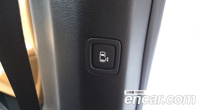 Kia Carnival (IV) Gasoline 9-Seater Prestige 2023 — фото 31