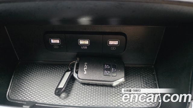 Kia Carnival (IV) Gasoline 9-Seater Prestige 2023 — фото 33