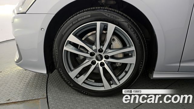 Audi A6 (C8) 45 TFSI Quattro Premium 2021 — фото 5
