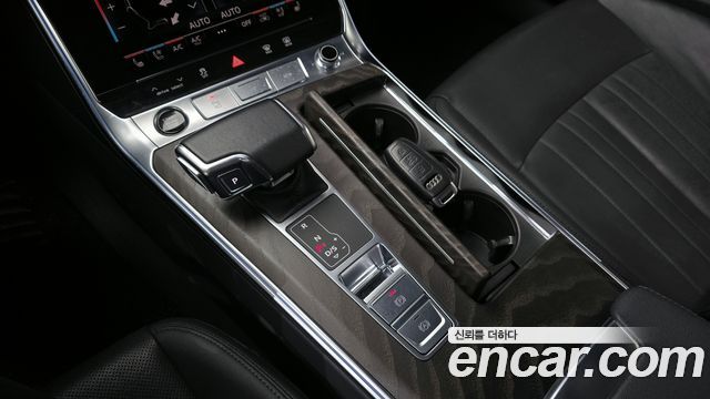 Audi A6 (C8) 45 TFSI Quattro Premium 2021 — фото 9