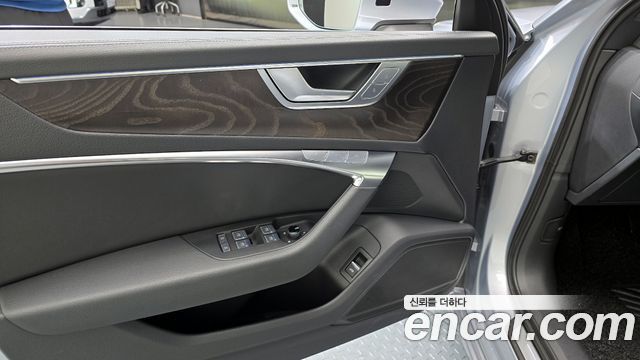 Audi A6 (C8) 45 TFSI Quattro Premium 2021 — фото 24