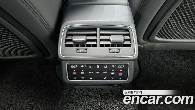 Audi A6 (C8) 45 TFSI Quattro Premium 2021 — фото 31