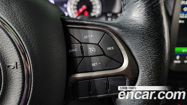 Jeep Renegade 1.6 Diesel Limited 2020 — фото 33