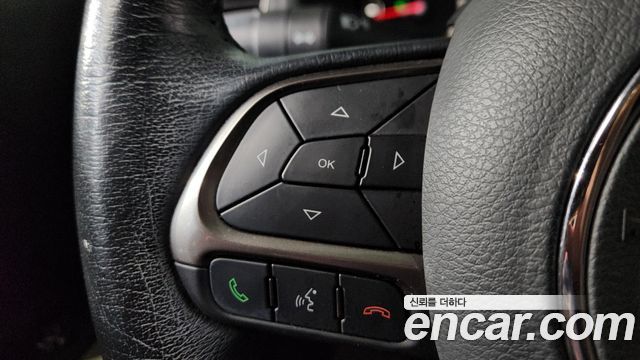 Jeep Renegade 1.6 Diesel Limited 2020 — фото 34