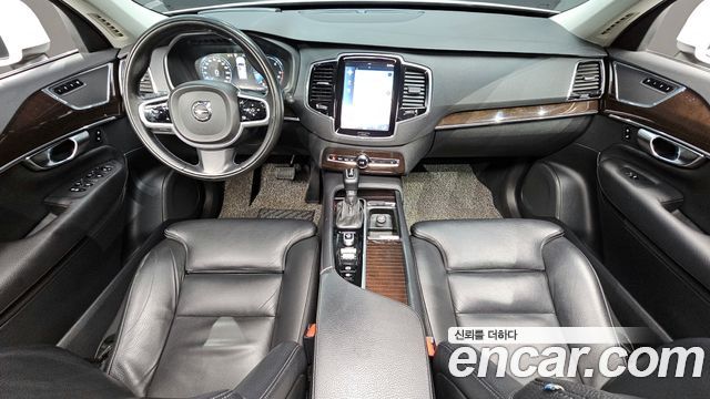 Volvo XC90 (II) D5 Momentum 2019 — фото 7