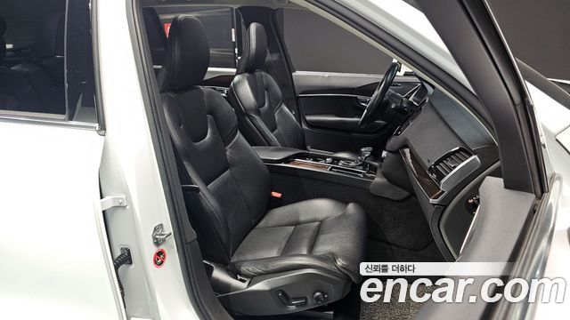 Volvo XC90 (II) D5 Momentum 2019 — фото 15