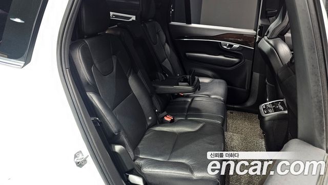 Volvo XC90 (II) D5 Momentum 2019 — фото 32