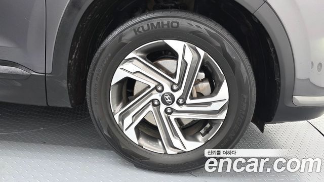 Hyundai Santa Fe Diesel 2.2 2WD Prestige 2021 — фото 5