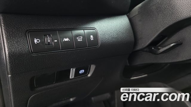 Hyundai Santa Fe Diesel 2.2 2WD Prestige 2021 — фото 27
