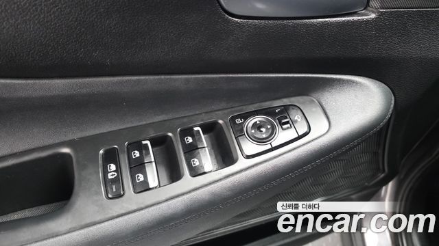 Hyundai Santa Fe Diesel 2.2 2WD Prestige 2021 — фото 30