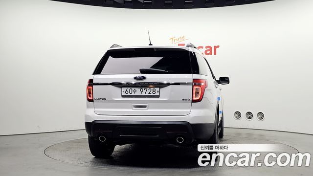 Ford Explorer 3.5 Limited 4WD 5th 2014 — фото 4