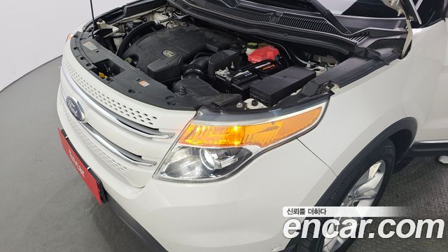 Ford Explorer 3.5 Limited 4WD 5th 2014 — фото 6
