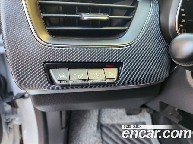 Renault Korea XM3 1.3 TCe RE Signature 2020 — фото 9