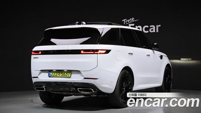 Land Rover Range Rover Sport (III) P550E Dynamic HSE 2025 — фото 2