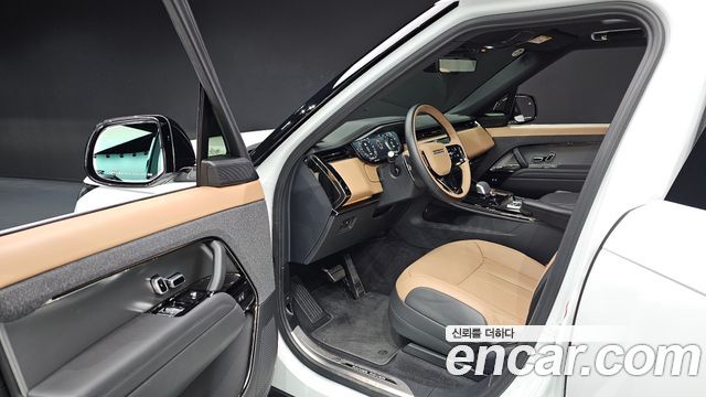 Land Rover Range Rover Sport (III) P550E Dynamic HSE 2025 — фото 15