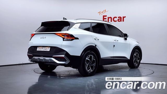 Kia Sportage (V) Gasoline 1.6 Turbo 2WD Prestige 2022 — фото 2