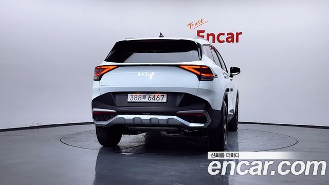 Kia Sportage (V) Gasoline 1.6 Turbo 2WD Prestige 2022 — фото 4