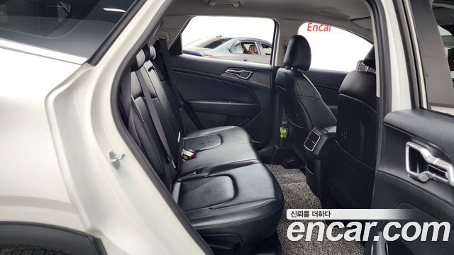 Kia Sportage (V) Gasoline 1.6 Turbo 2WD Prestige 2022 — фото 11