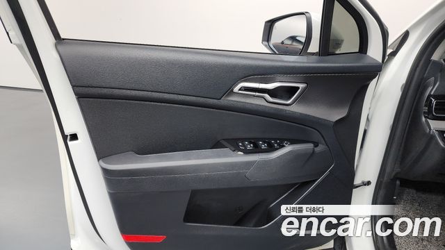 Kia Sportage (V) Gasoline 1.6 Turbo 2WD Prestige 2022 — фото 24