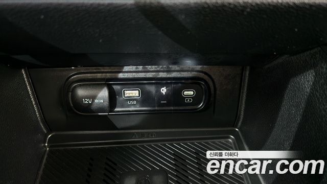 Kia Sportage (V) Gasoline 1.6 Turbo 2WD Prestige 2022 — фото 31