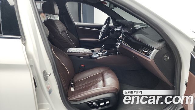 BMW 5 Series (G30) 530i M Sport Package 2022 — фото 11