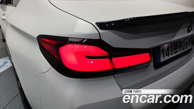 BMW 5 Series (G30) 530i M Sport Package 2022 — фото 23