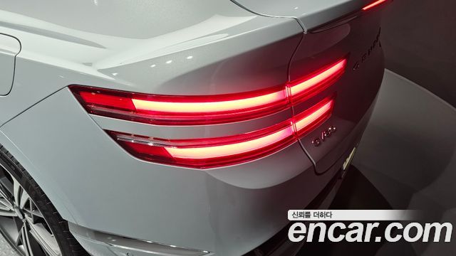 Genesis GV80 Coupe 2.5T Gasoline AWD 2024 — фото 23