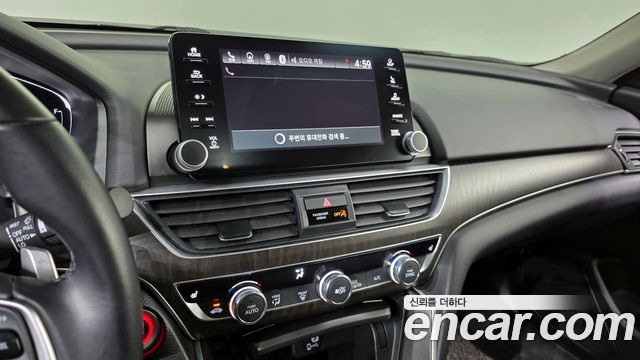Honda Accord (X) 2.0 Turbo Sport 2018 — фото 14