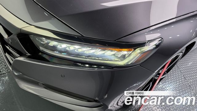 Honda Accord (X) 2.0 Turbo Sport 2018 — фото 22