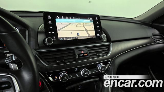 Honda Accord (X) 2.0 Turbo Sport 2018 — фото 32
