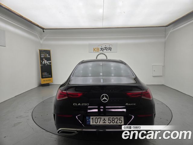 Mercedes-Benz CLA-Class (C118) CLA250 4MATIC 2023 — фото 4