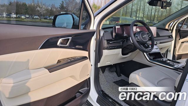 Kia Carnival (IV) Gasoline 7-Seater Signature 2023 — фото 15