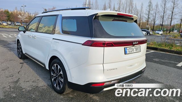 Kia Carnival (IV) Gasoline 7-Seater Signature 2023 — фото 22