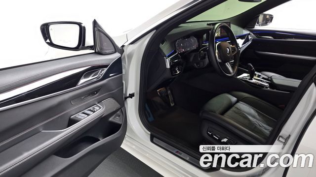 BMW 6 Series GT (G32) 630i xDrive M Sport 2024 — фото 10
