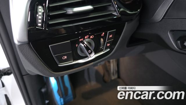 BMW 6 Series GT (G32) 630i xDrive M Sport 2024 — фото 33