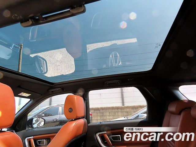 Land Rover Discovery Sport 2.0 TD4 HSE Luxury 2017 — фото 20