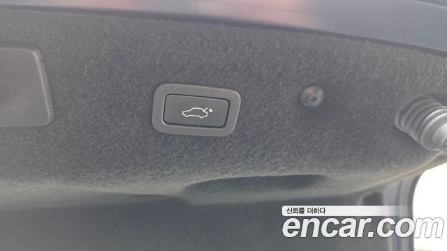 Jaguar XF (X260) 3.0 S AWD 2016 — фото 20