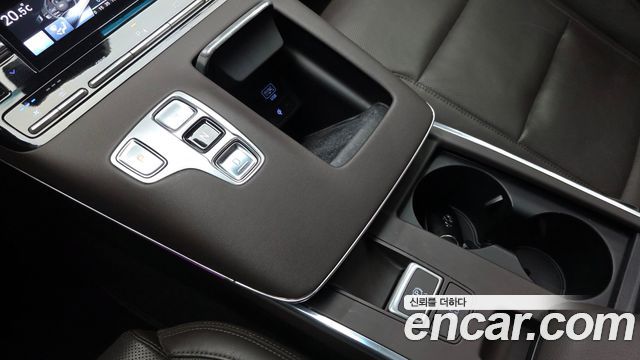 Hyundai Grandeur (IG) 3.0 LPi Rent Car Premium 2022 — фото 9